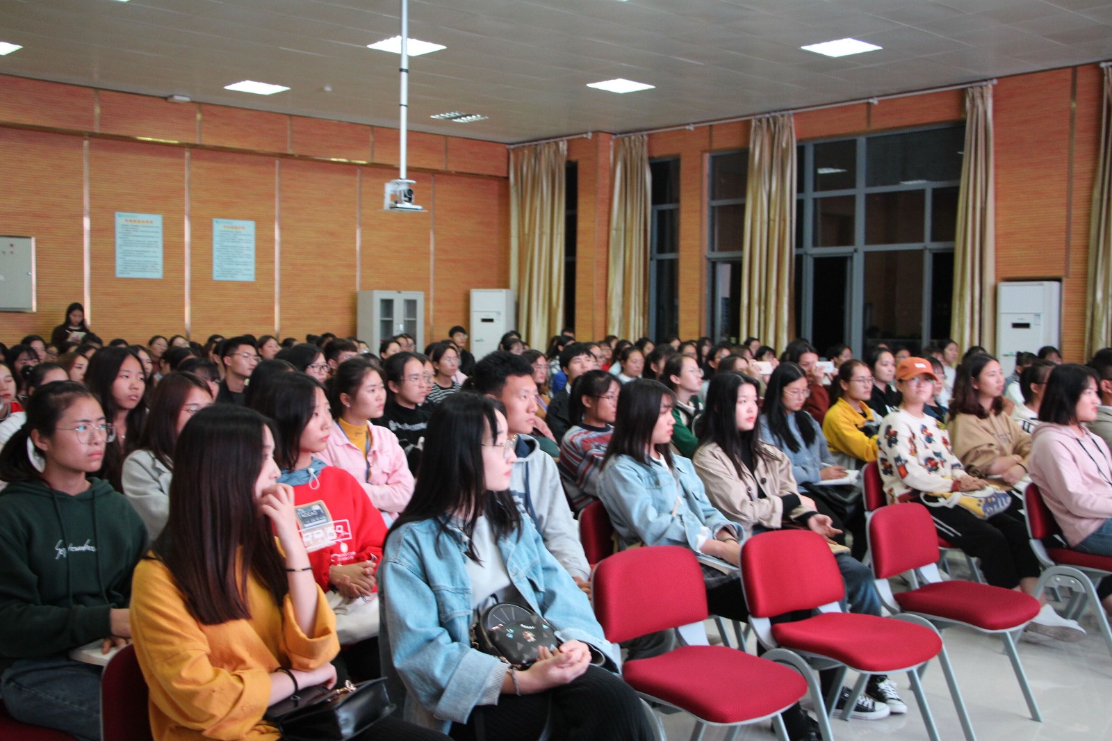 2018102622445077.jpg 2018102622445077.jpg