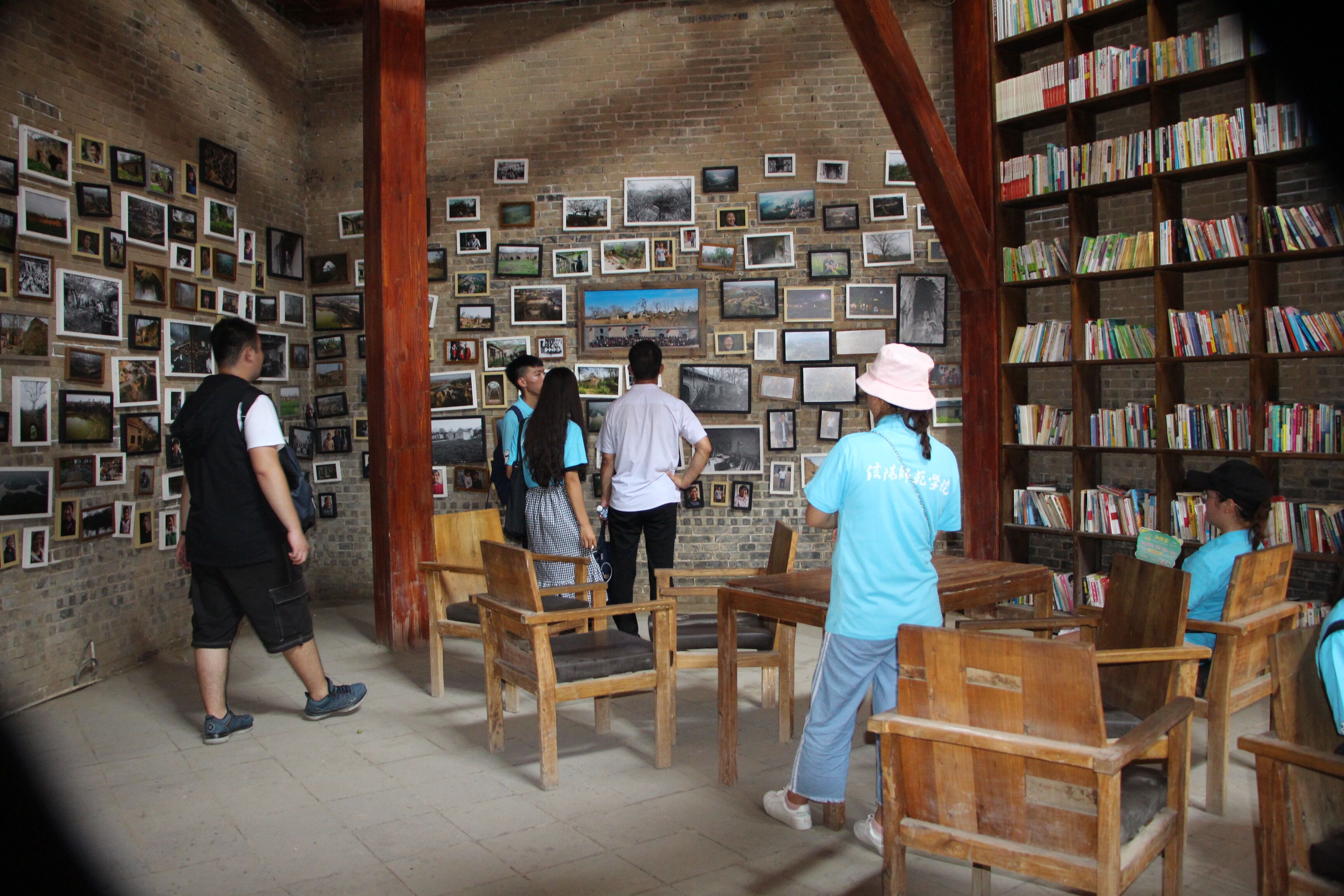 2018082409561677.jpg 2.jpg